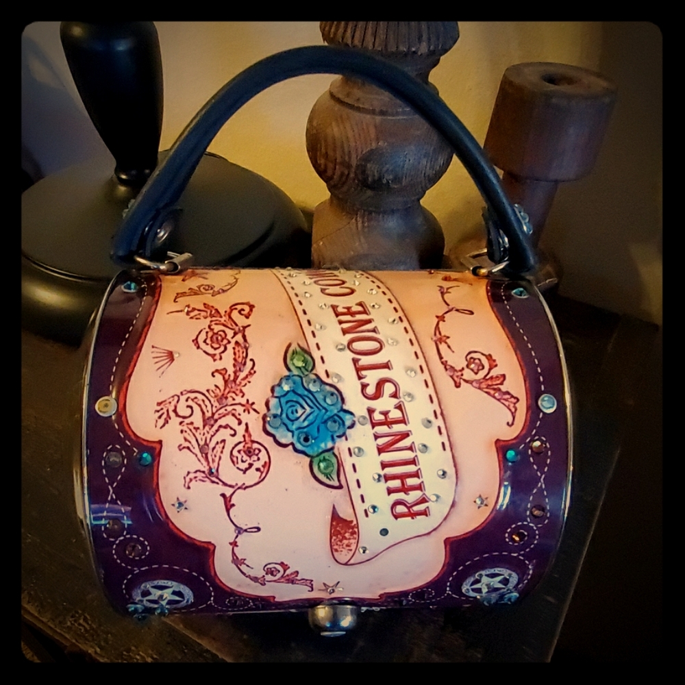 LittleEarth metal handbag
